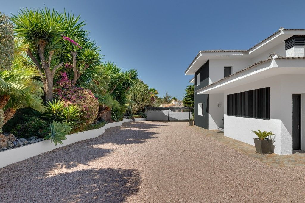 6 Bed Townhouse for sale in Calpe Costa Blanca, Alicante, Spain