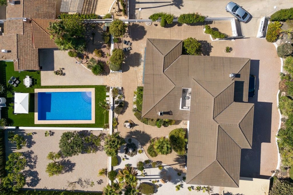6 Bed Townhouse for sale in Calpe Costa Blanca, Alicante, Spain