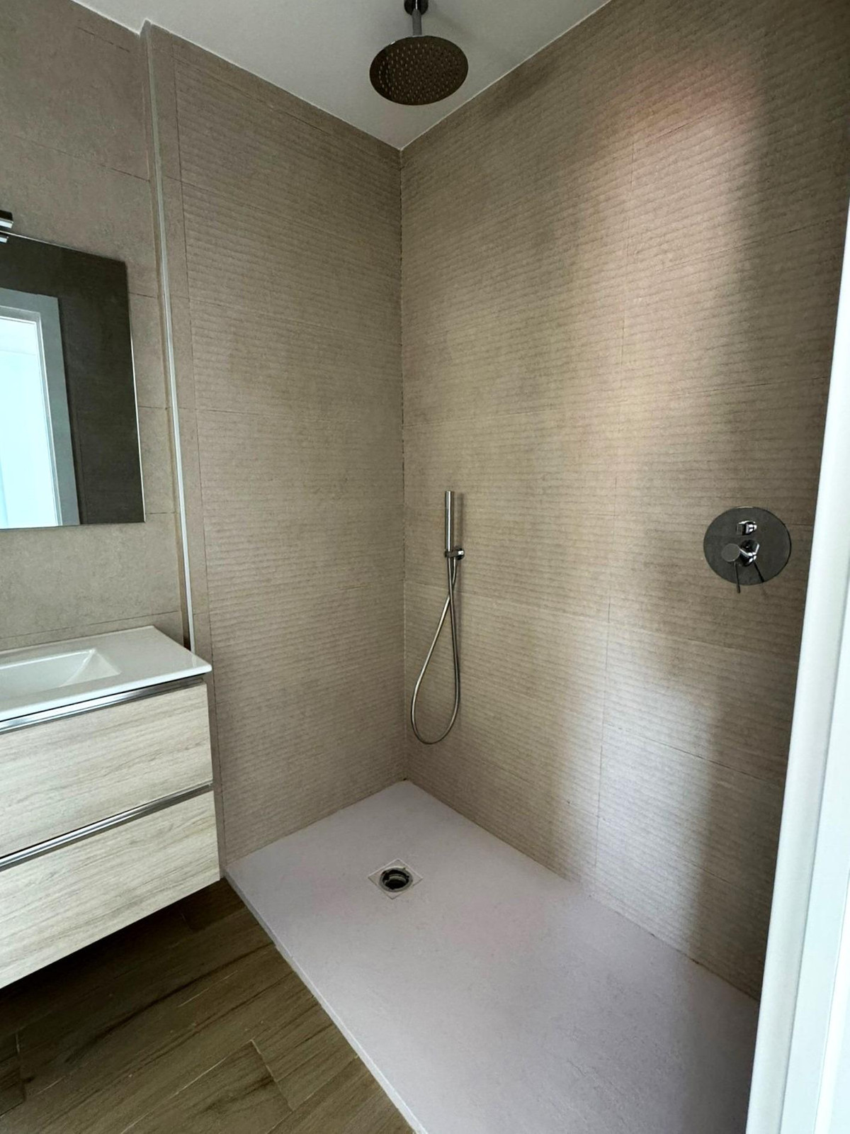 Se vende Villa - Chalet de 3 dormitorios en Costa Blanca, Alicante, España