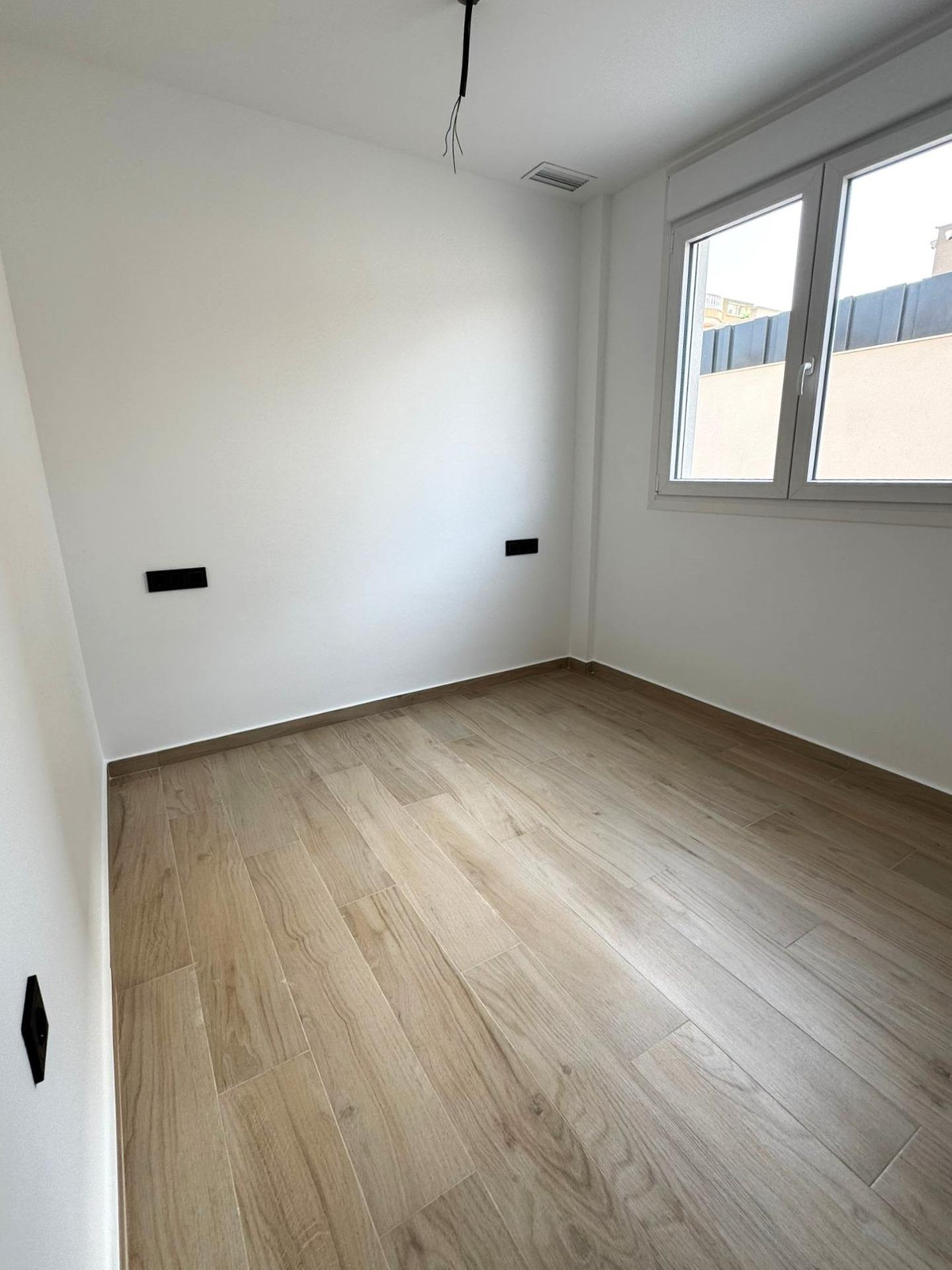 Se vende Villa - Chalet de 3 dormitorios en Costa Blanca, Alicante, España