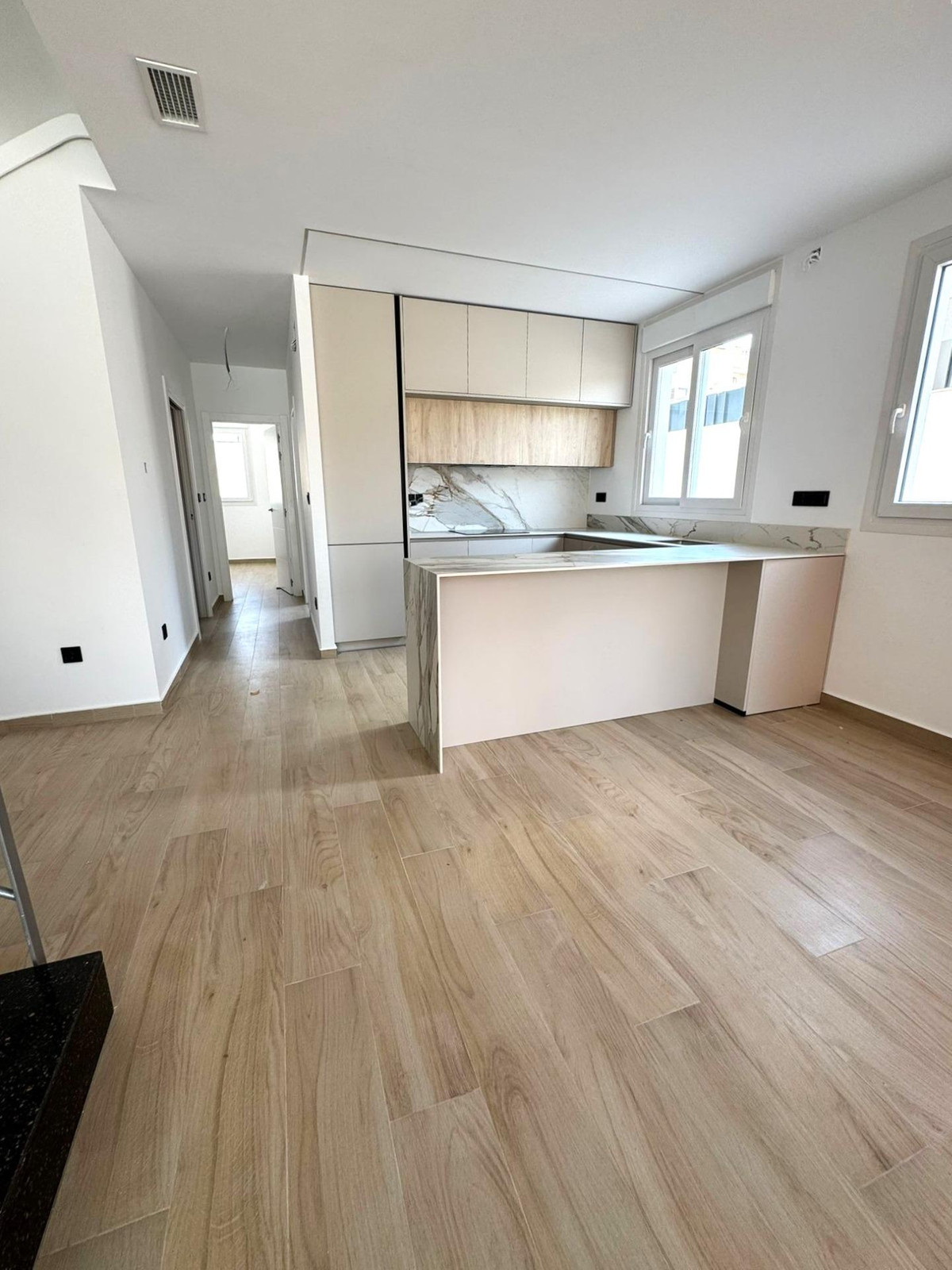 Se vende Villa - Chalet de 3 dormitorios en Costa Blanca, Alicante, España