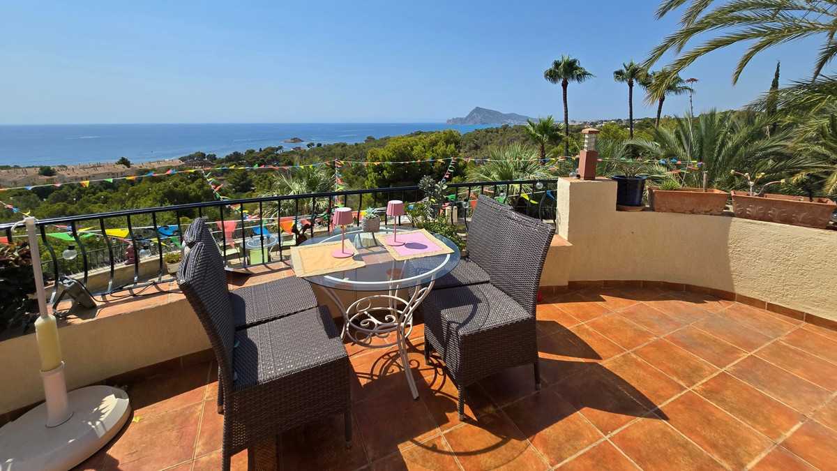 3 Bed Townhouse for sale in Altea Costa Blanca, Alicante, Spain
