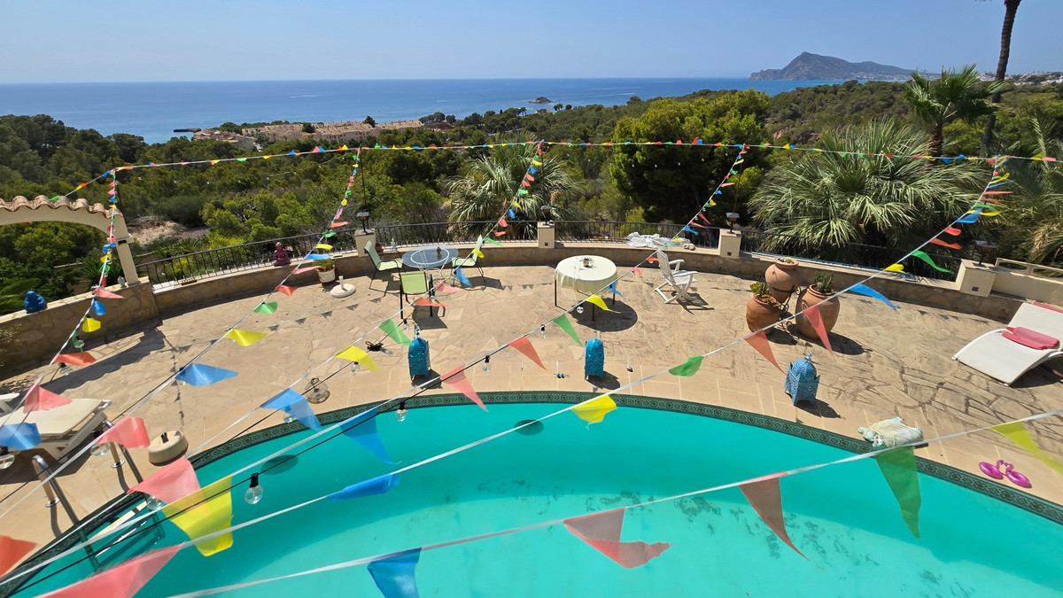 3 Bed Townhouse for sale in Altea Costa Blanca, Alicante, Spain