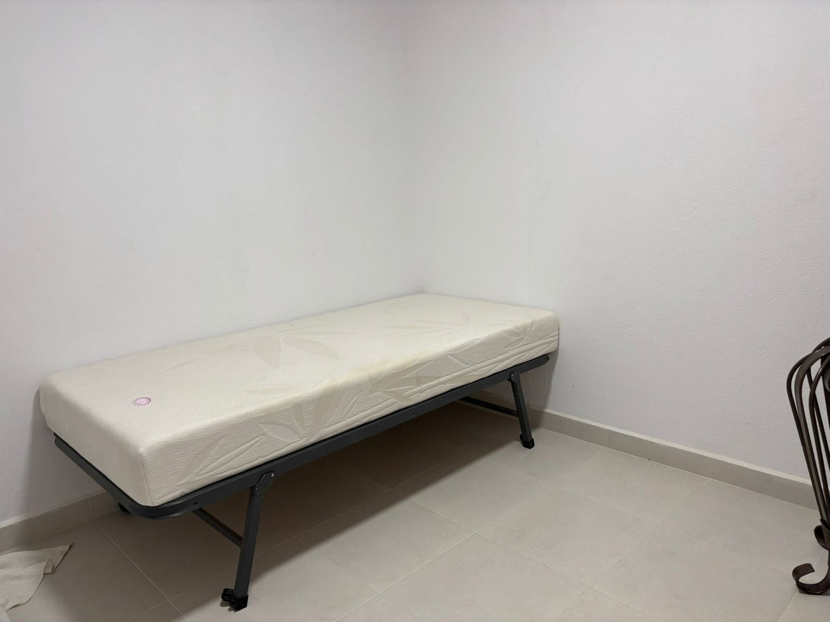 Se vende Pareada de 4 dormitorios en Costa Del Sol, Cadiz, España