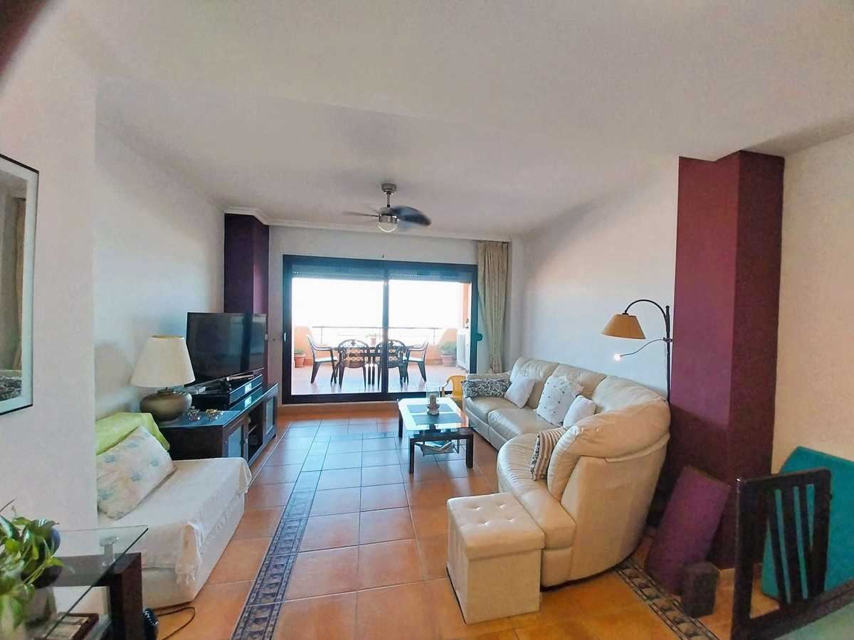 2 Bed Apartment for sale in Calahonda Costa Del Sol, Málaga, Spain