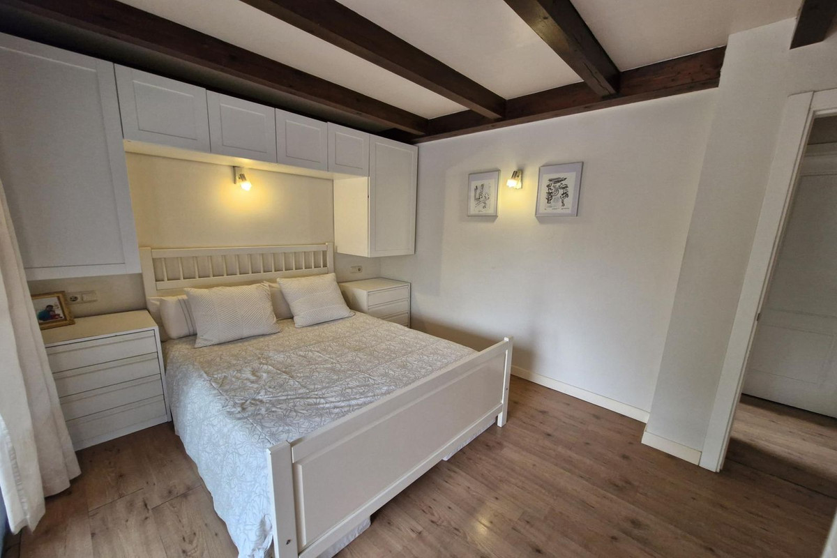 Se vende Finca - Cortijo de 3 dormitorios en Costa Del Sol, Málaga, España