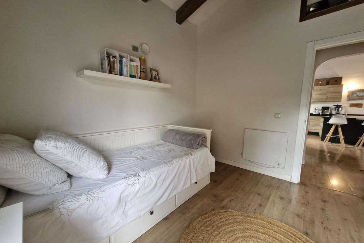Se vende Finca - Cortijo de 3 dormitorios en Costa Del Sol, Málaga, España