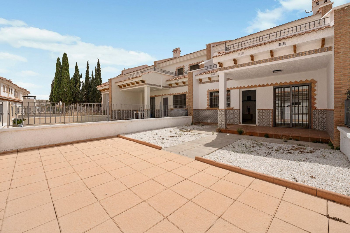 3 Bed Townhouse for sale in San Miguel De Salinas Costa Blanca, Alicante, Spain