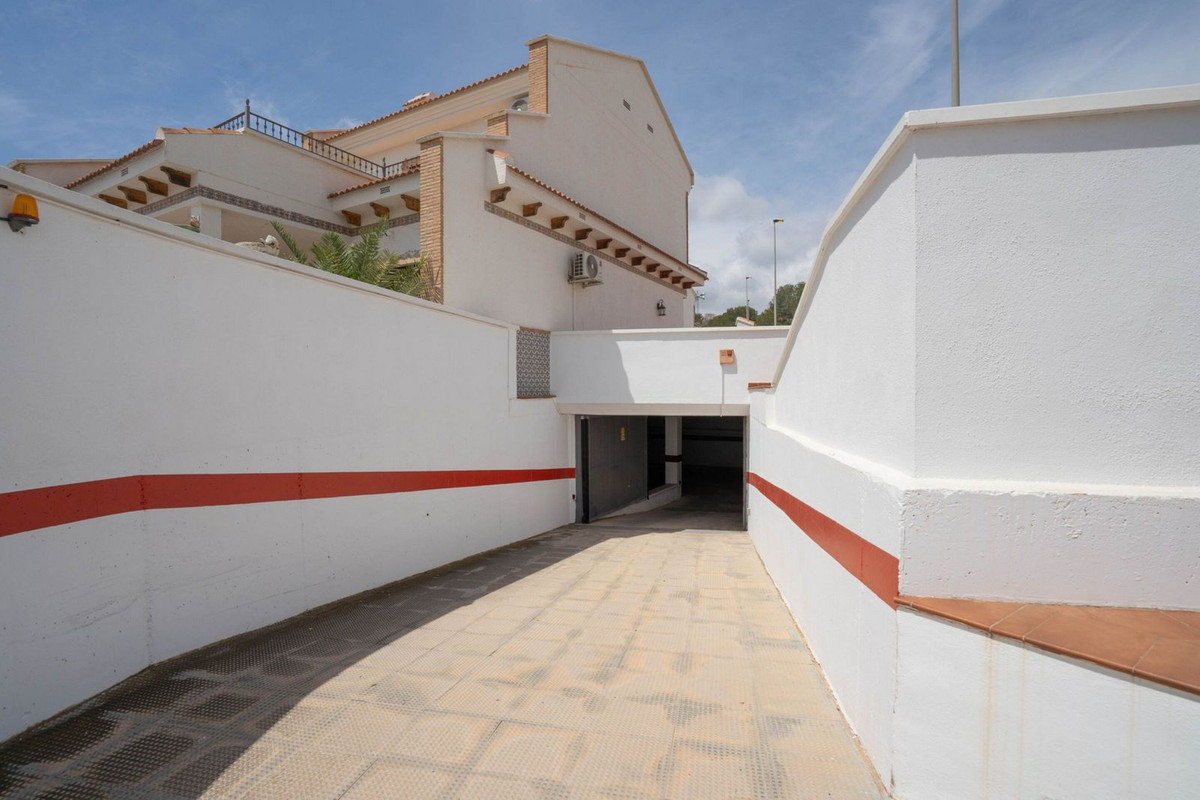 3 Bed Townhouse for sale in San Miguel De Salinas Costa Blanca, Alicante, Spain