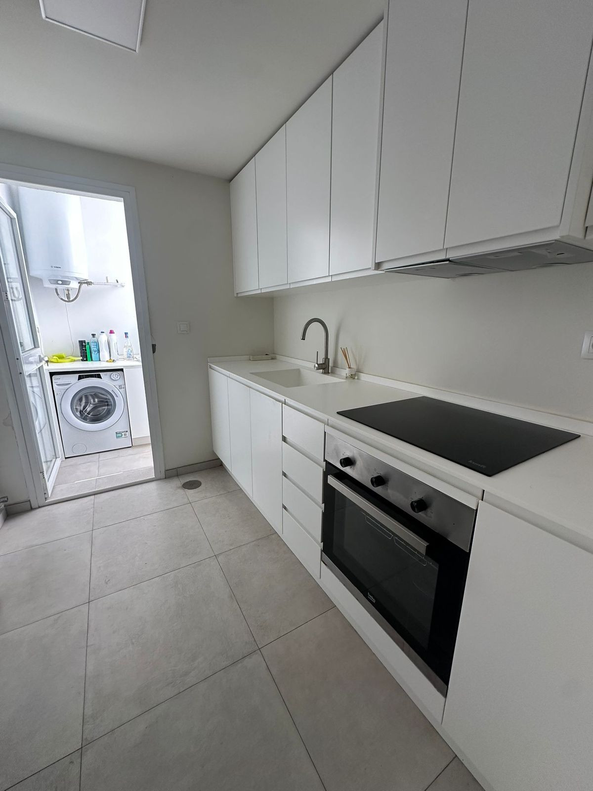Se vende Apartamento Planta Baja de 2 dormitorios en Costa Del Sol, Málaga, España