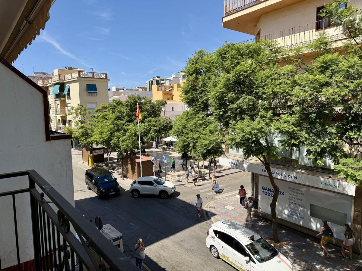 8 Bed Apartment for sale in Los Boliches Costa Del Sol, Málaga, Spain