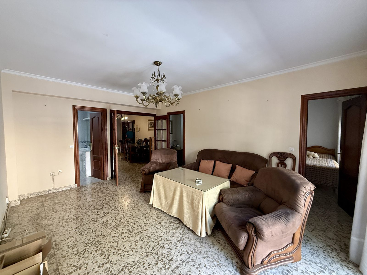 8 Bed Apartment for sale in Los Boliches Costa Del Sol, Málaga, Spain