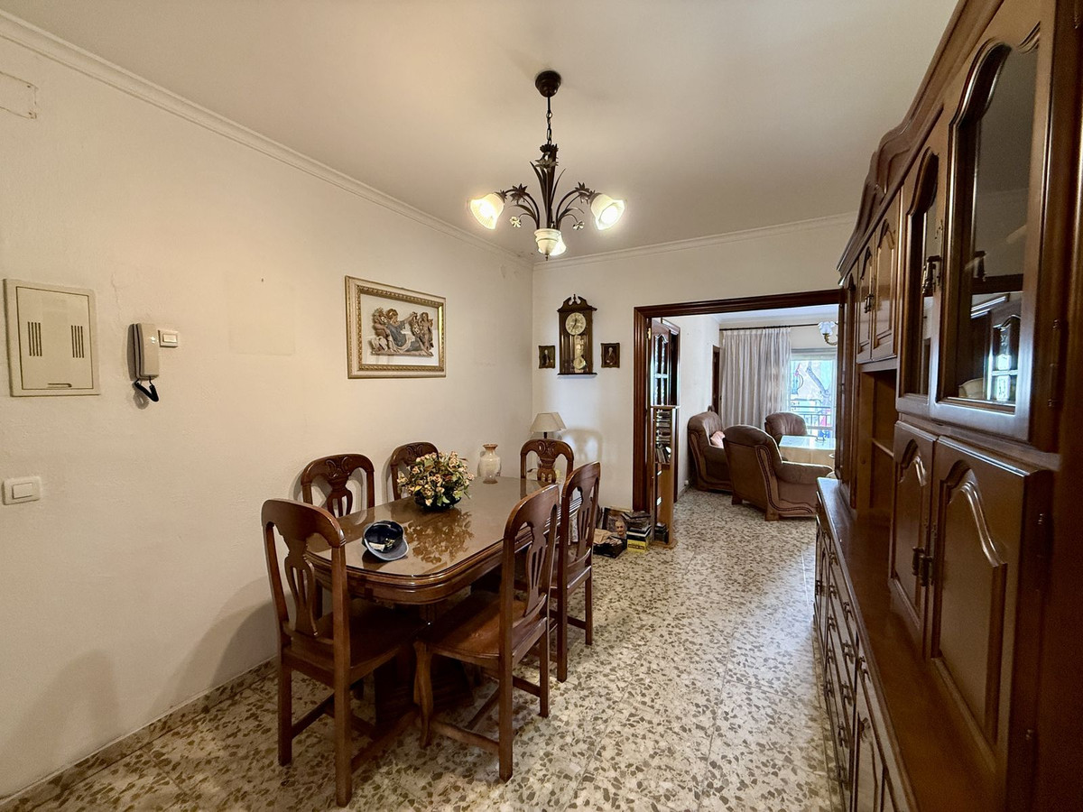 8 Bed Apartment for sale in Los Boliches Costa Del Sol, Málaga, Spain