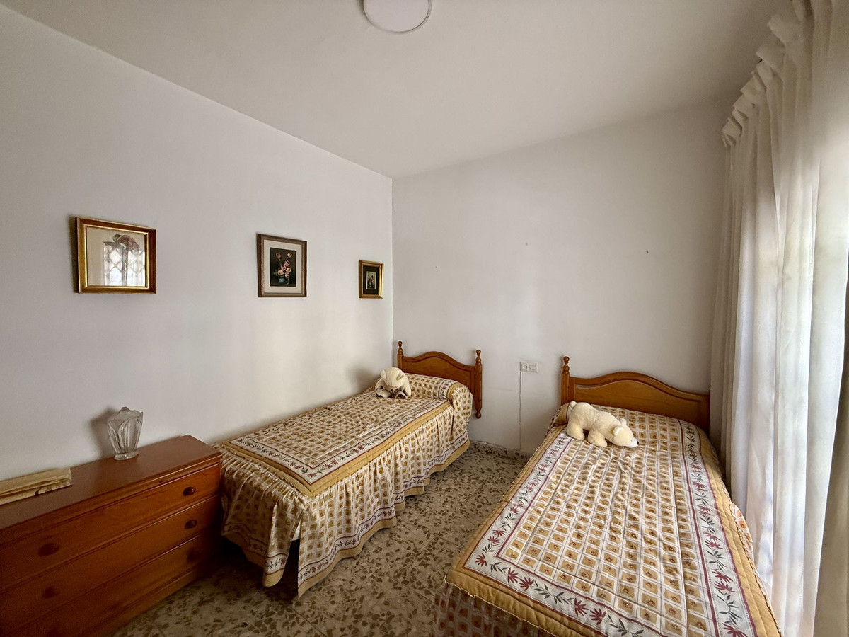 8 Bed Apartment for sale in Los Boliches Costa Del Sol, Málaga, Spain