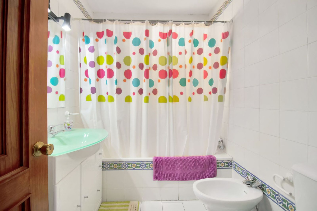 Se vende Dúplex de 5 dormitorios en Costa Del Sol, Málaga, España