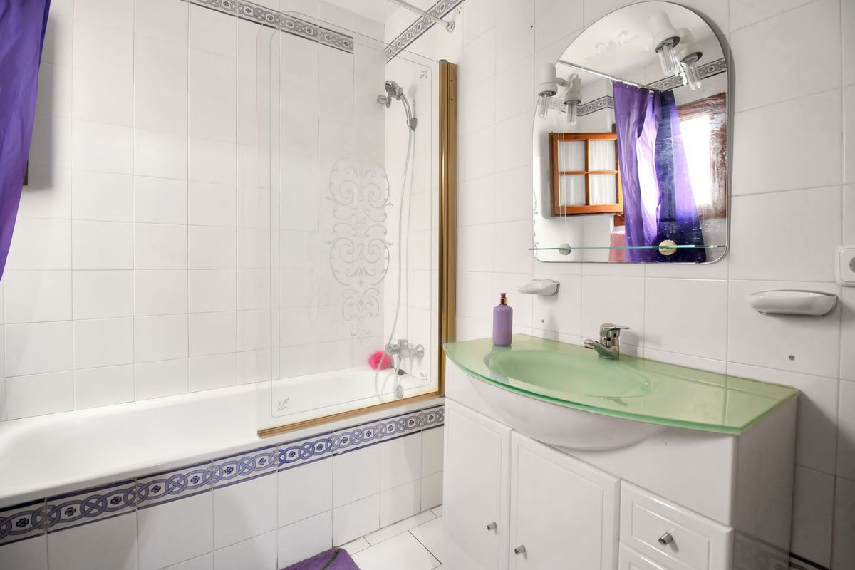 Se vende Dúplex de 5 dormitorios en Costa Del Sol, Málaga, España
