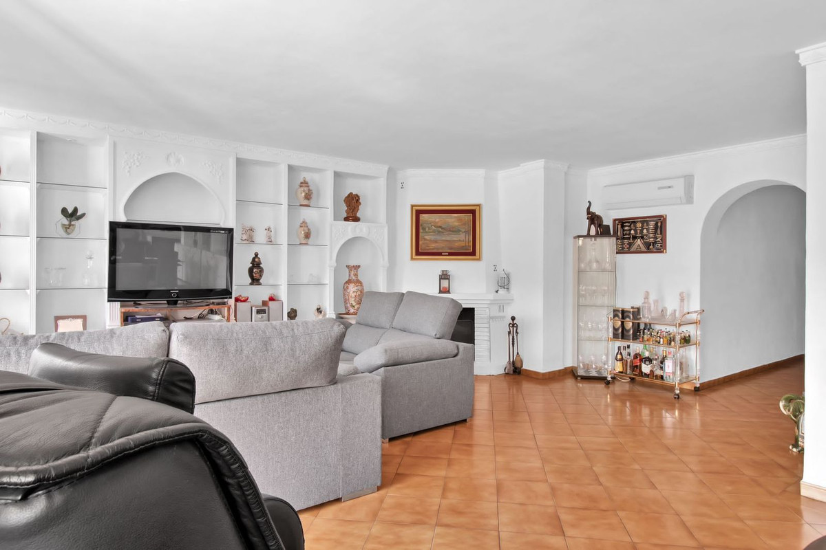 Se vende Dúplex de 5 dormitorios en Costa Del Sol, Málaga, España