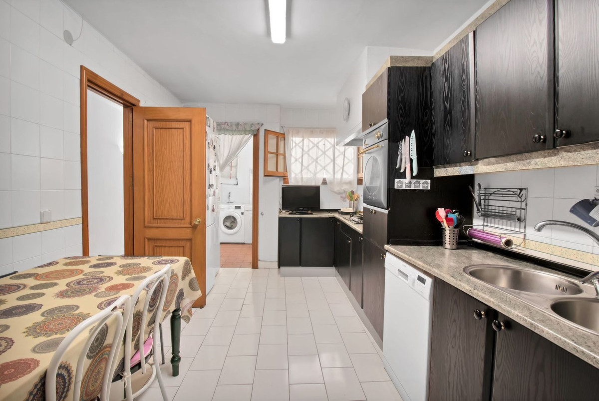 Se vende Dúplex de 5 dormitorios en Costa Del Sol, Málaga, España