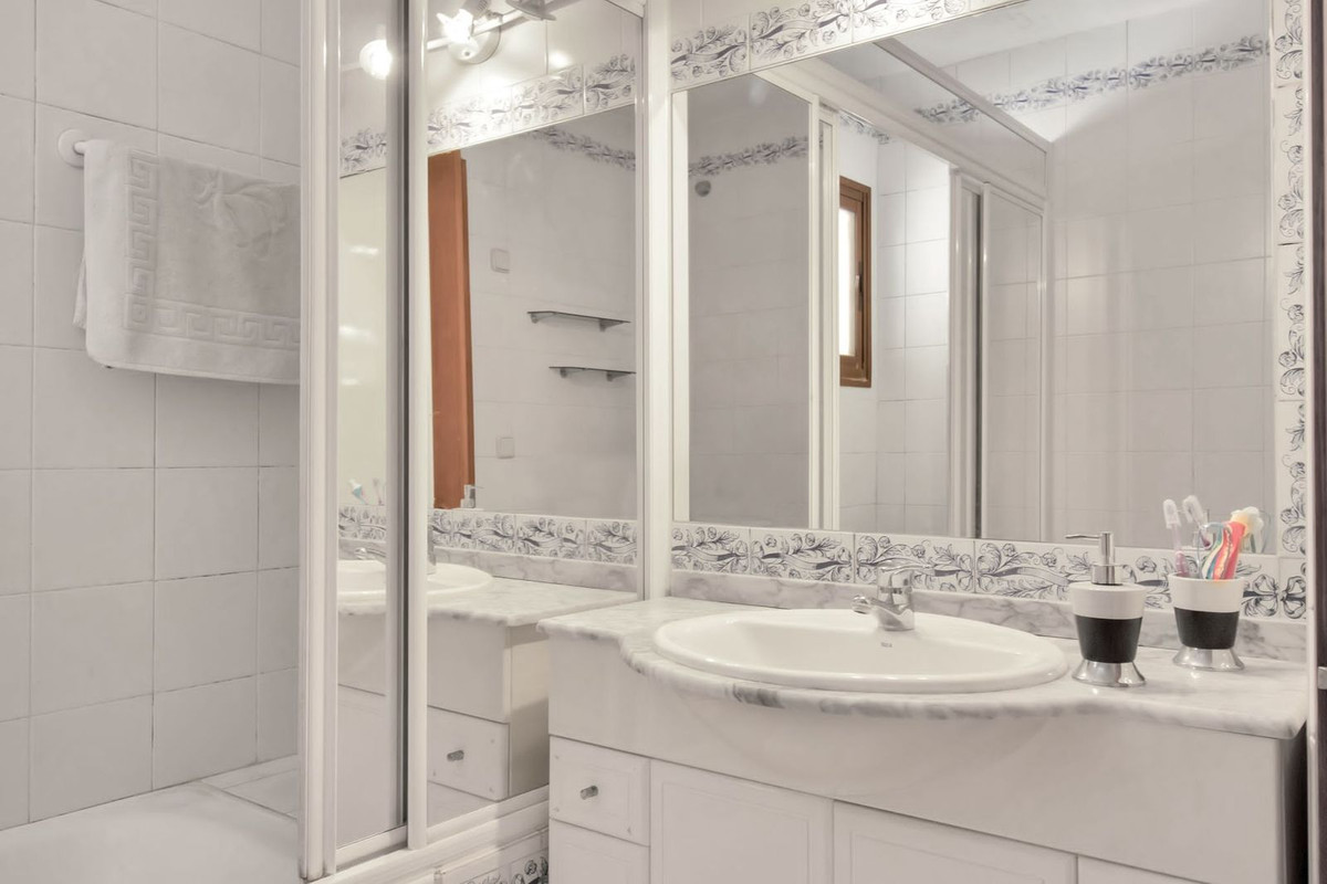Se vende Dúplex de 5 dormitorios en Costa Del Sol, Málaga, España