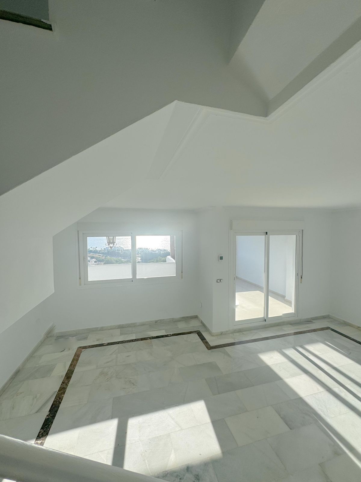 Se vende Ático Dúplex de 4 dormitorios en Costa Del Sol, Málaga, España