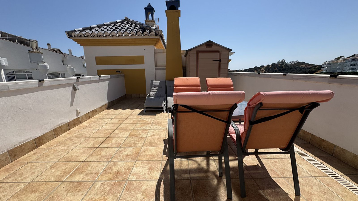 4 Bed Townhouse for sale in Calahonda Costa Del Sol, Málaga, Spain