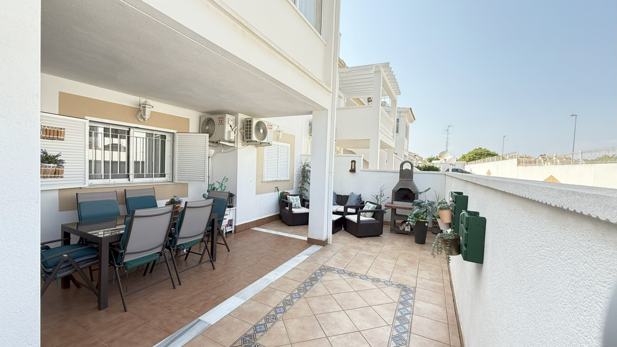 2 Bed Apartment for sale in La Zenia Costa Blanca, Alicante, Spain