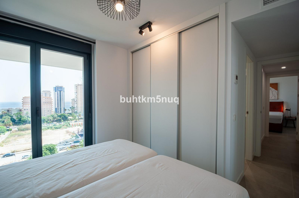 Se vende Apartamento Planta Media de 2 dormitorios en Costa Blanca, Alicante, España