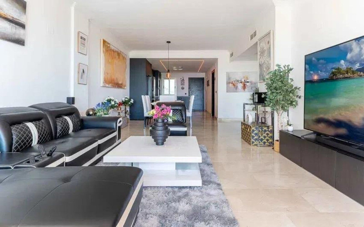 Se vende Apartamento Planta Media de 2 dormitorios en Costa Del Sol, Málaga, España