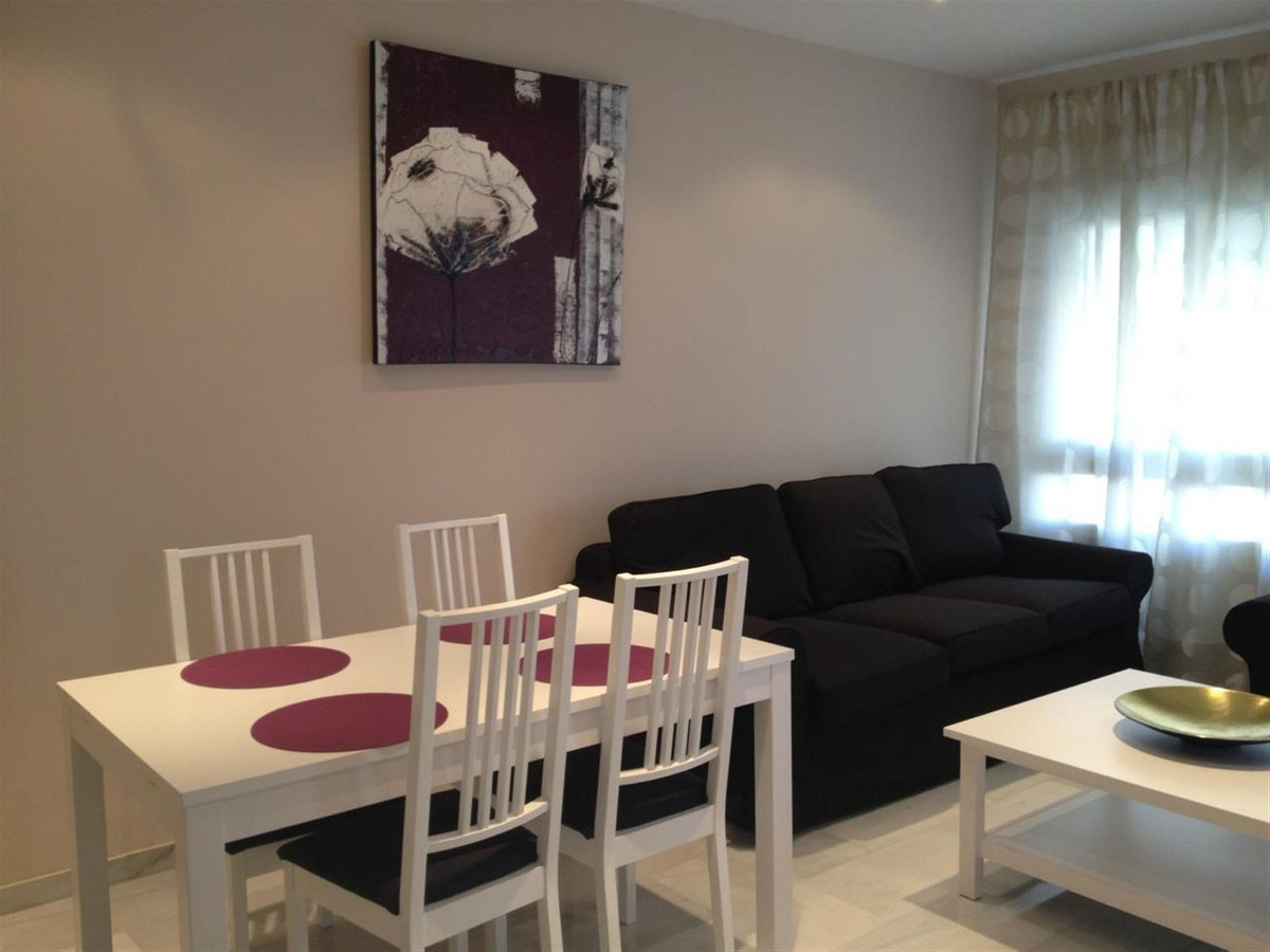 2 Bed Apartment for sale in Puerto Banús Costa Del Sol, Málaga, Spain