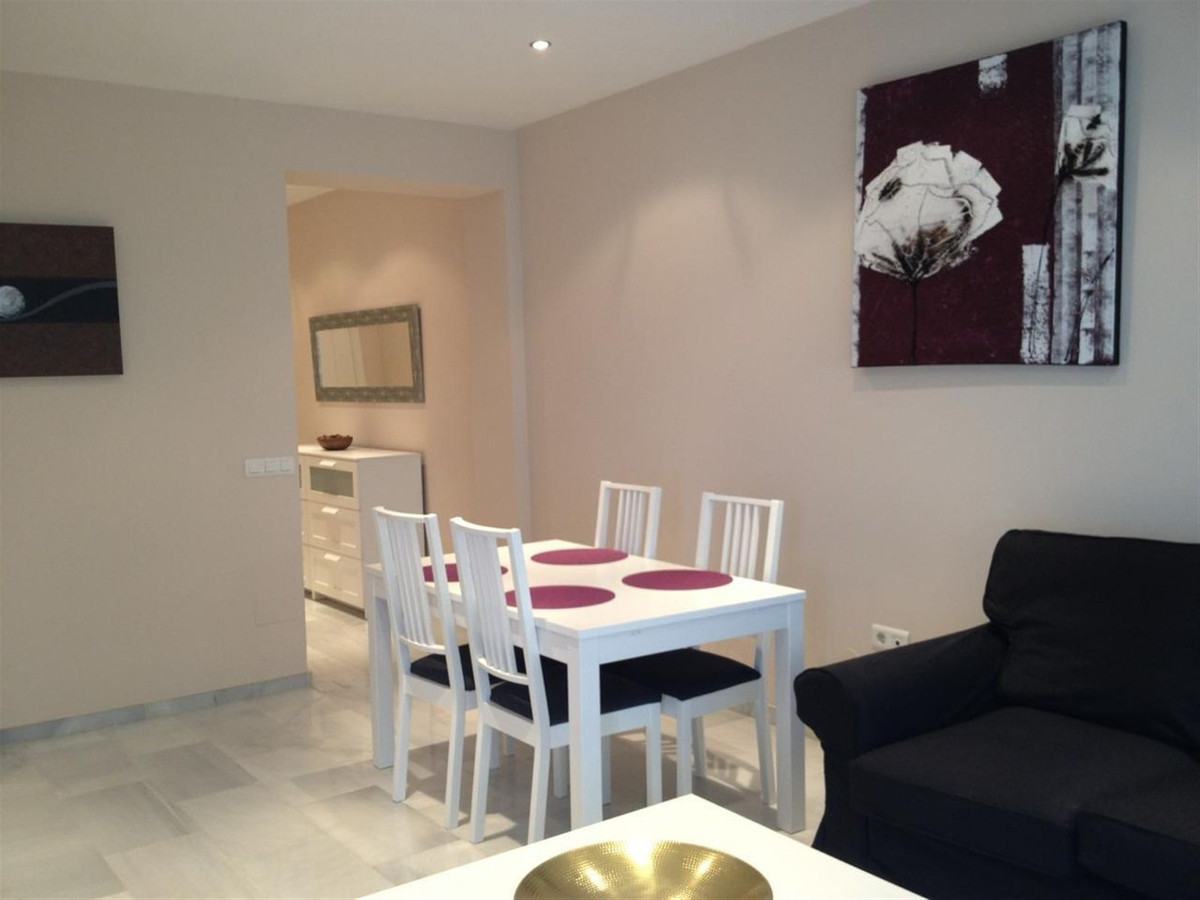 2 Bed Apartment for sale in Puerto Banús Costa Del Sol, Málaga, Spain