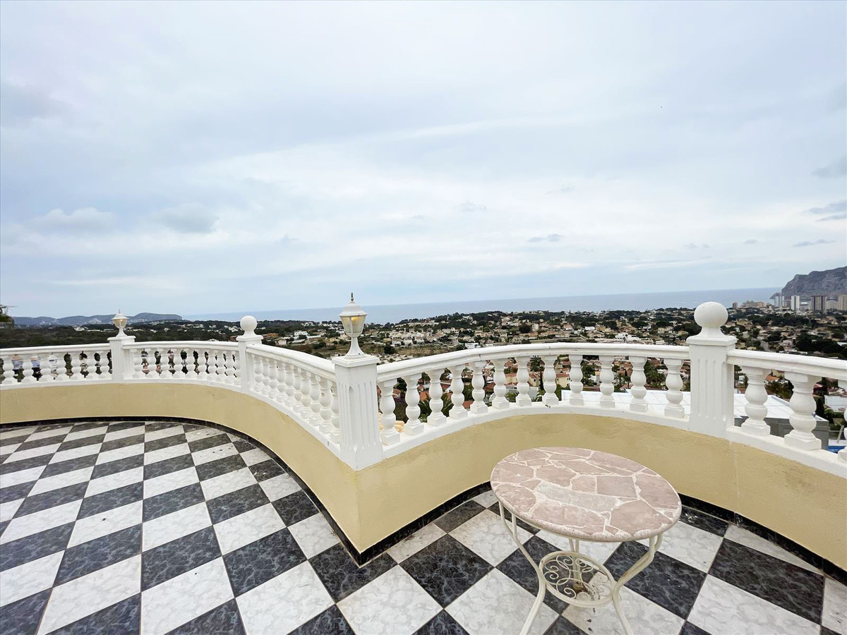 4 Bed Townhouse for sale in Calpe Costa Blanca, Alicante, Spain