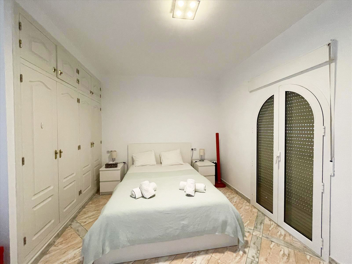 4 Bed Townhouse for sale in Calpe Costa Blanca, Alicante, Spain