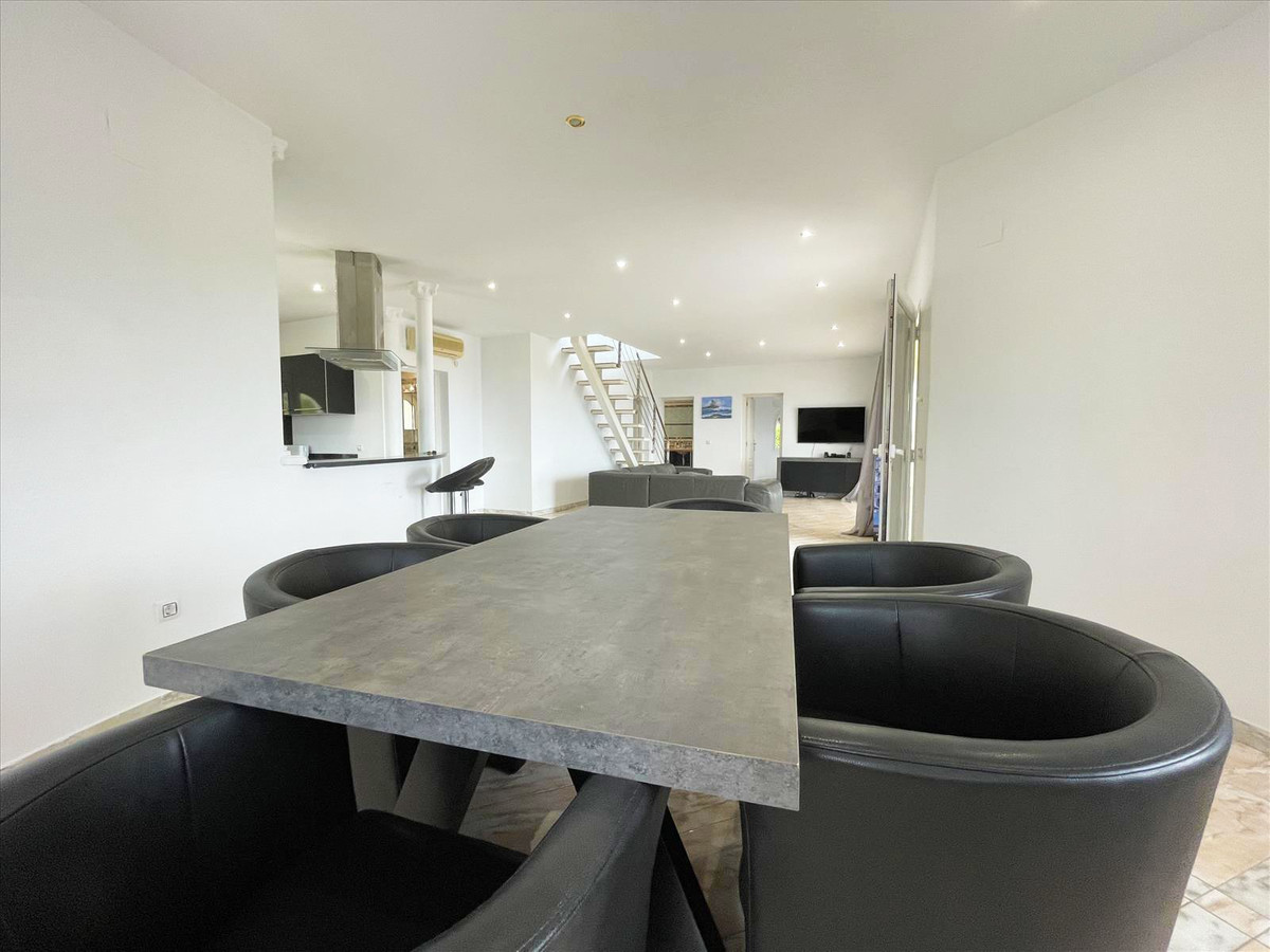 4 Bed Townhouse for sale in Calpe Costa Blanca, Alicante, Spain