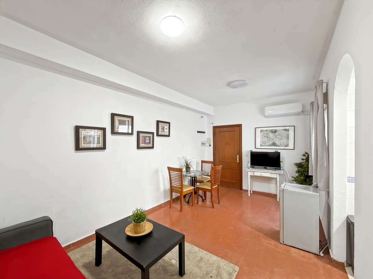 Se vende Apartamento Planta Media de 1 dormitorios en Málaga Ciudad, Málaga, España