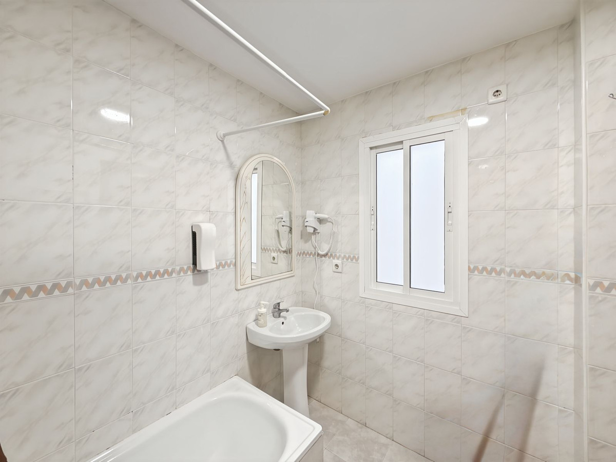 Se vende Apartamento Planta Media de 1 dormitorios en Málaga Ciudad, Málaga, España