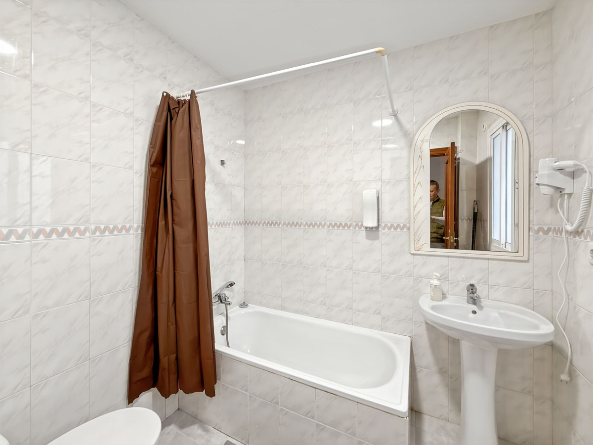 Se vende Apartamento Planta Media de 1 dormitorios en Málaga Ciudad, Málaga, España