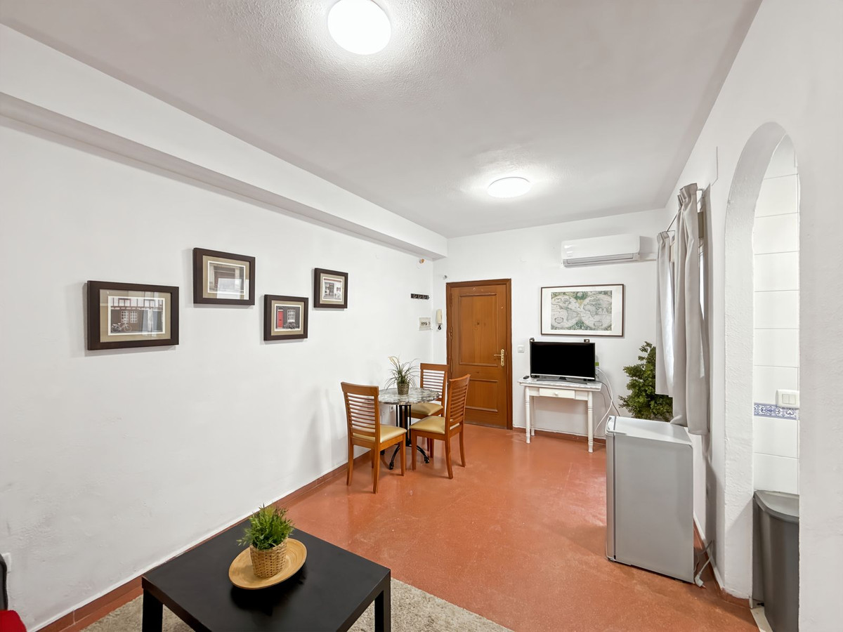 Se vende Apartamento Planta Media de 1 dormitorios en Málaga Ciudad, Málaga, España