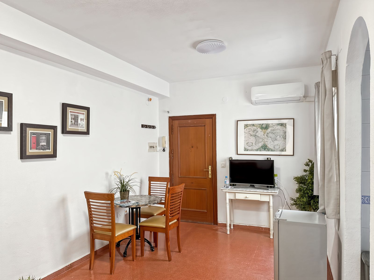 Se vende Apartamento Planta Media de 1 dormitorios en Málaga Ciudad, Málaga, España