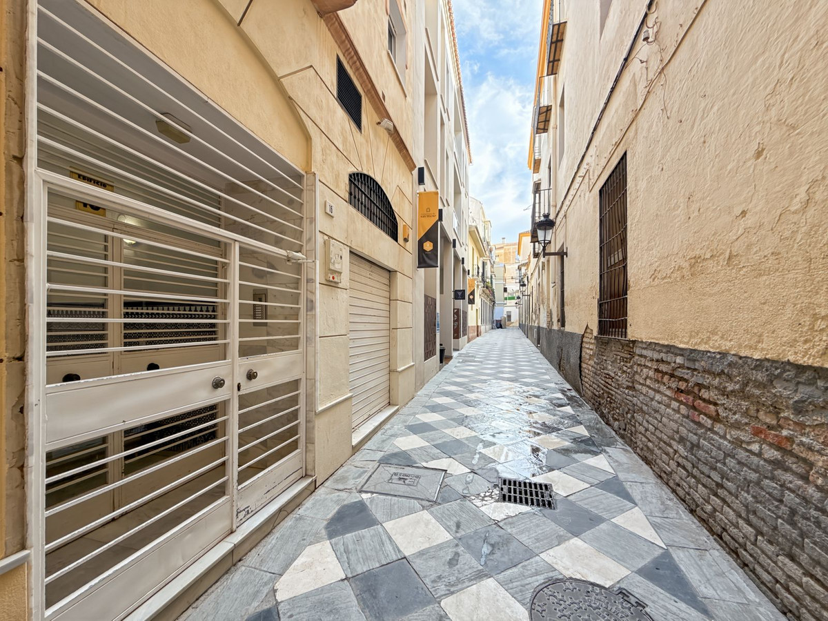 Se vende Apartamento Planta Media de 1 dormitorios en Málaga Ciudad, Málaga, España