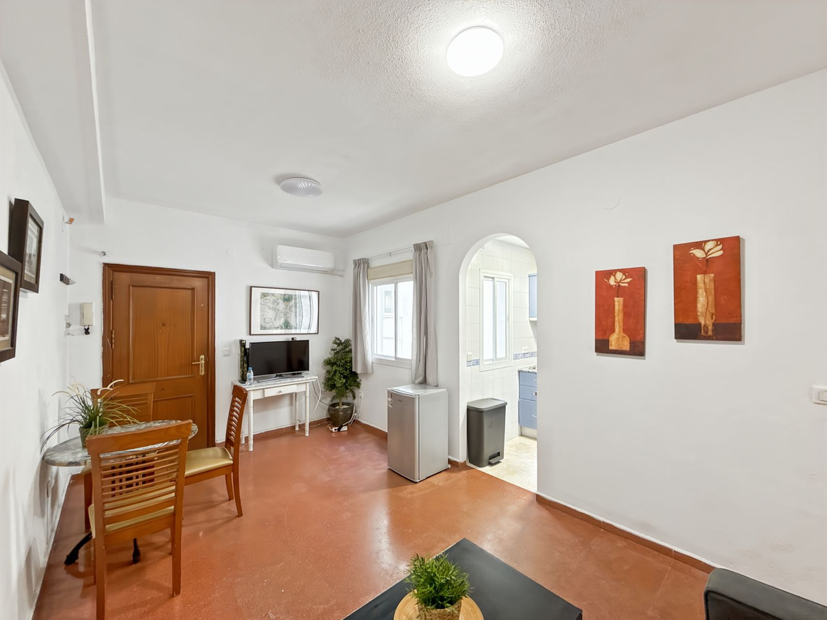 Se vende Apartamento Planta Media de 1 dormitorios en Málaga Ciudad, Málaga, España