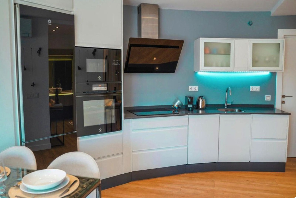 1 Bed Apartment for sale in Marbella Costa Del Sol, Málaga, Spain