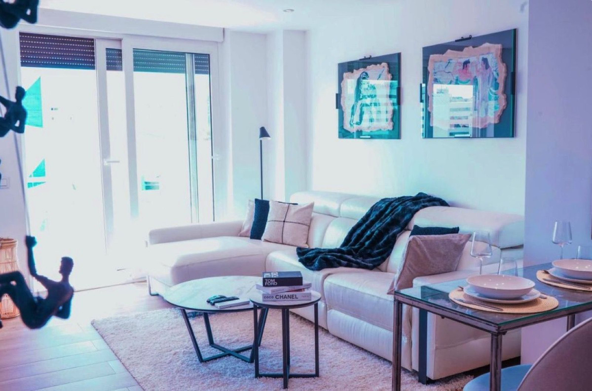 1 Bed Apartment for sale in Marbella Costa Del Sol, Málaga, Spain