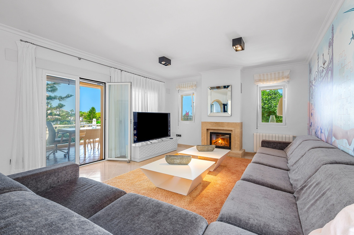 5 Bed Townhouse for sale in Benissa Costa Blanca, Alicante, Spain
