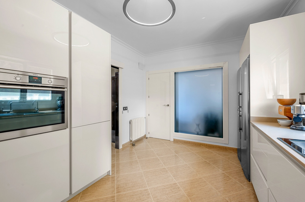 5 Bed Townhouse for sale in Benissa Costa Blanca, Alicante, Spain