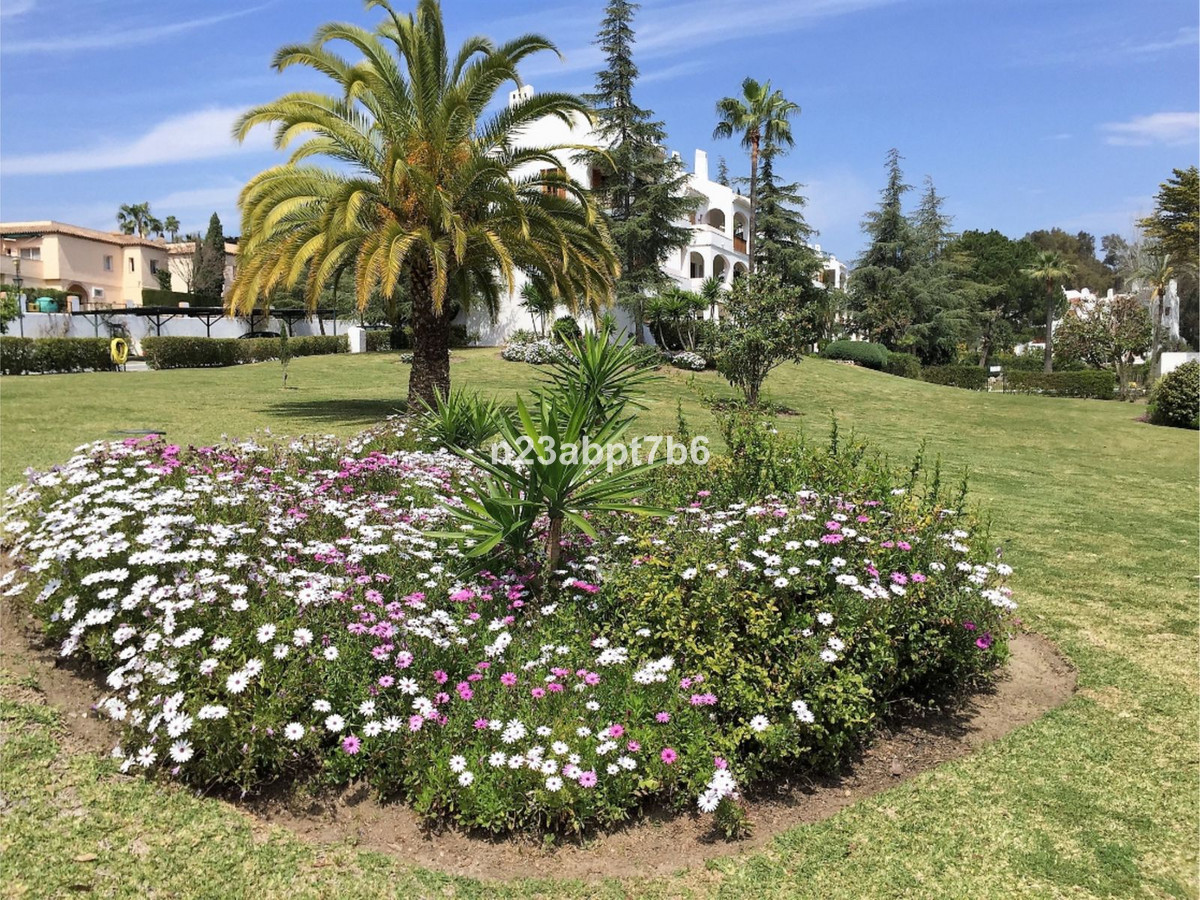 Se vende Apartamento Planta Baja de 2 dormitorios en Costa Del Sol, Málaga, España