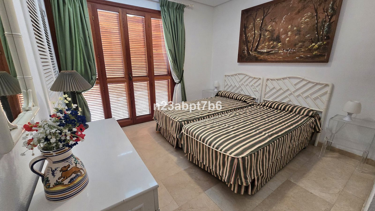 Se vende Apartamento Planta Baja de 2 dormitorios en Costa Del Sol, Málaga, España