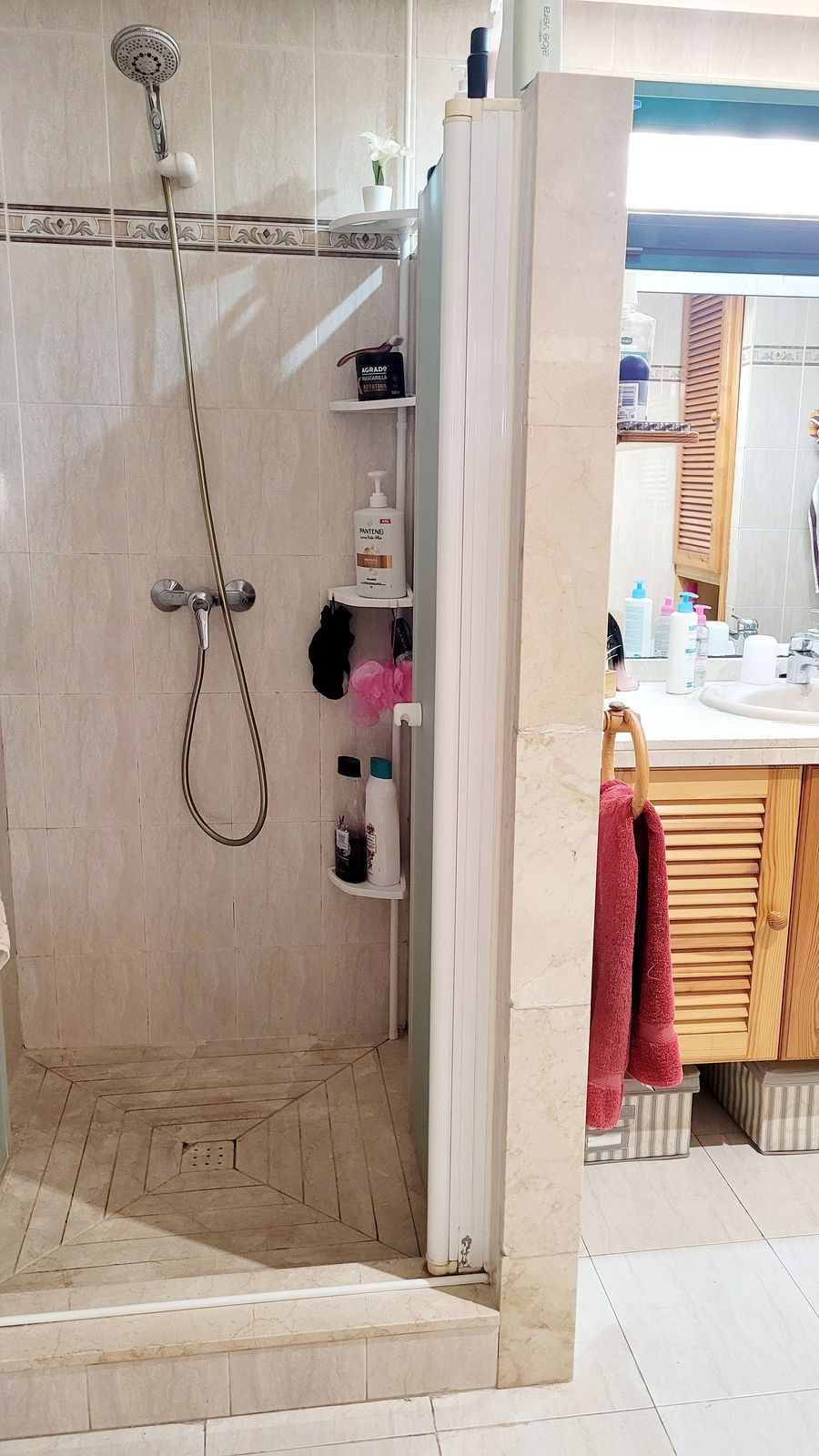 Se vende Apartamento Planta Baja de 3 dormitorios en Costa Del Sol, Málaga, España