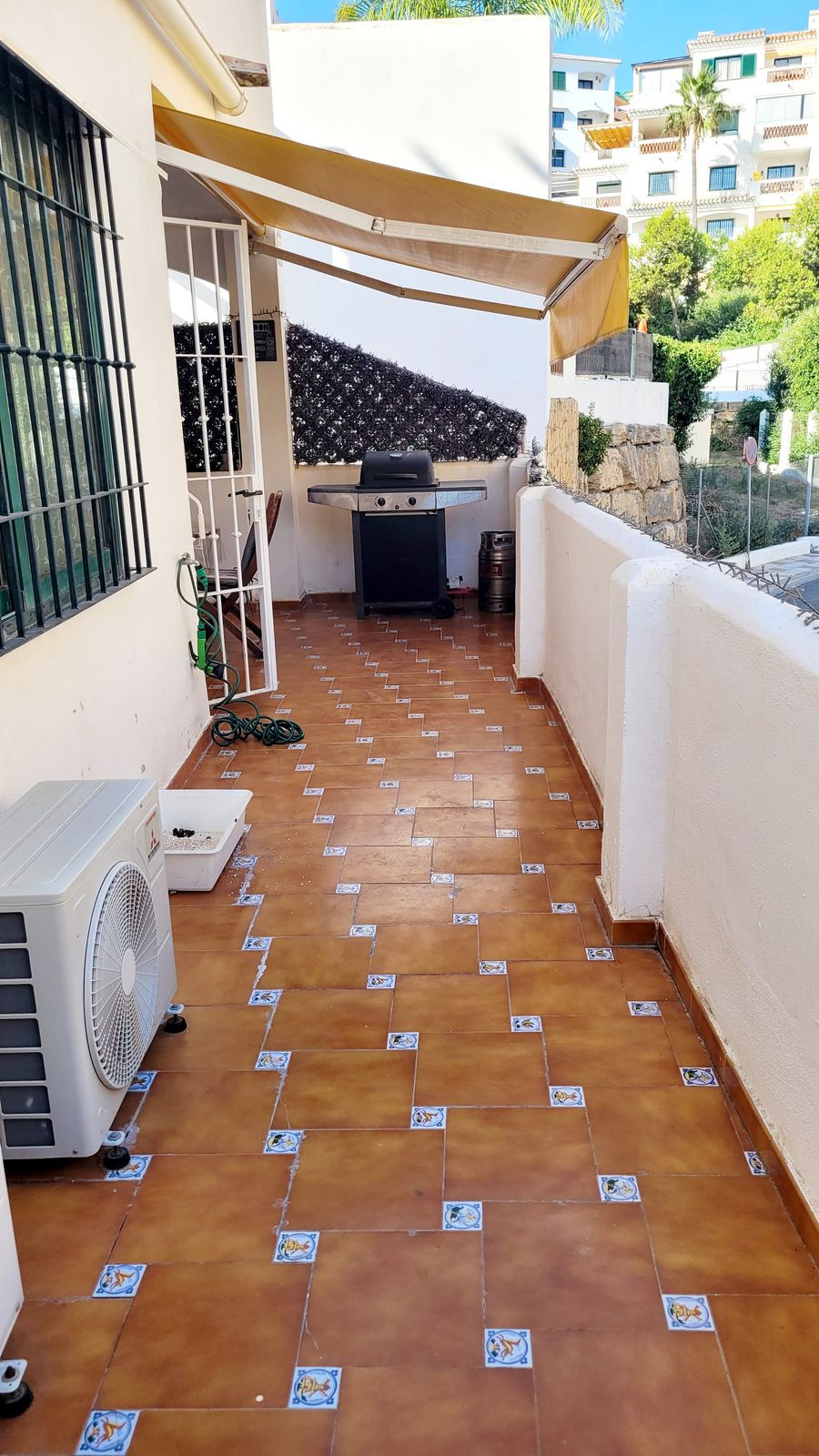 Se vende Apartamento Planta Baja de 3 dormitorios en Costa Del Sol, Málaga, España
