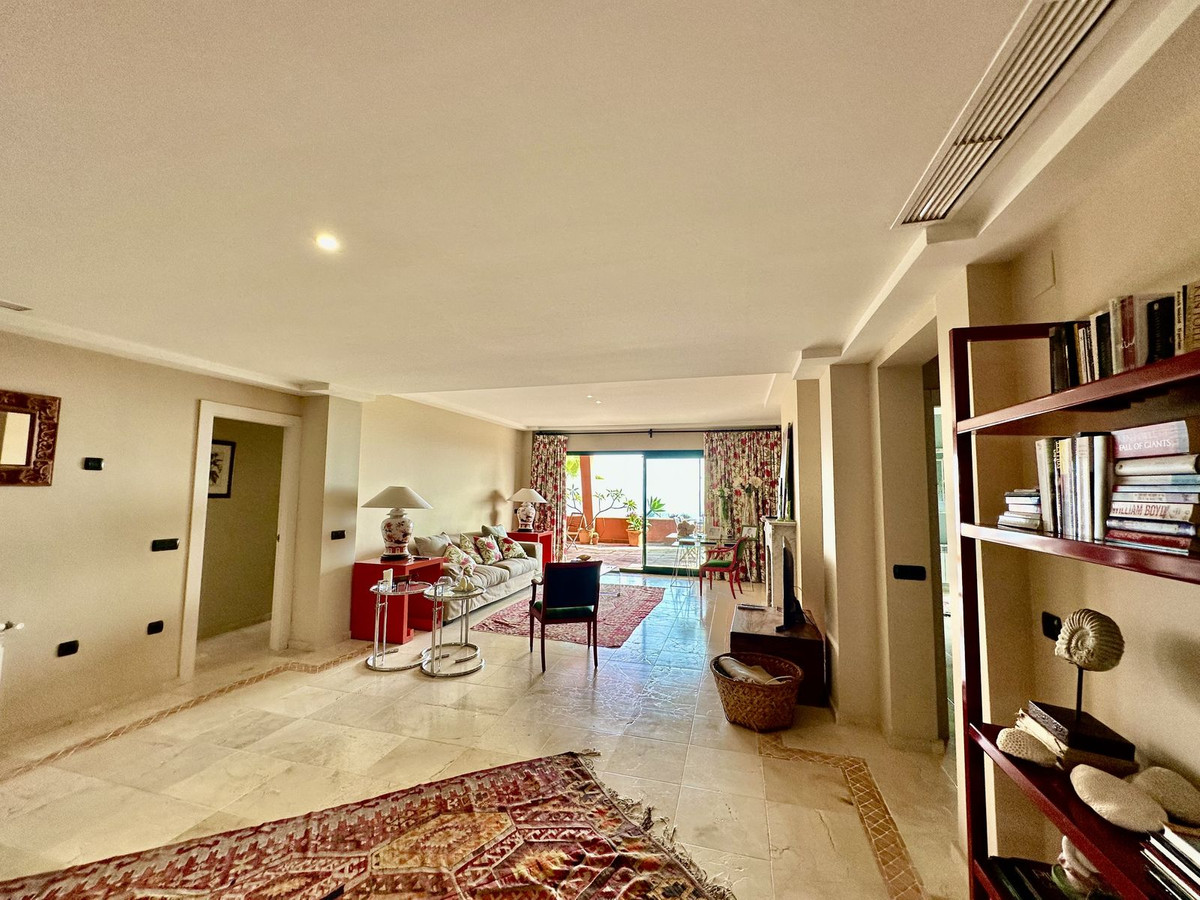 3 Bed Apartment for sale in El Rosario Costa Del Sol, Málaga, Spain