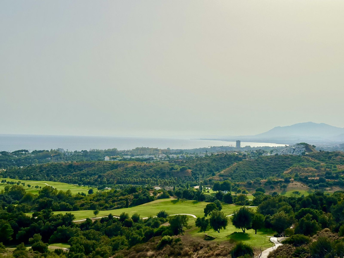 3 Bed Apartment for sale in El Rosario Costa Del Sol, Málaga, Spain